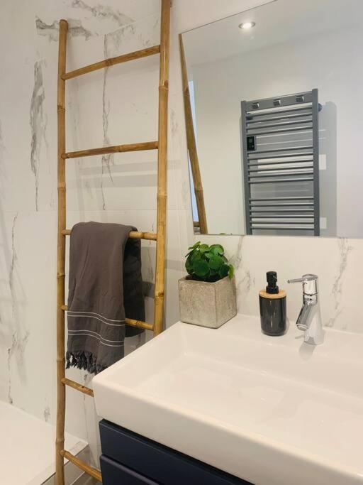 Appartement Design Sur Vauban - Clim Et Wifi 마르세유 외부 사진